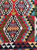 2.5'x 4' Kilim Rug
