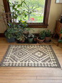 2.5'x 4' Kilim Rug Natural Colors