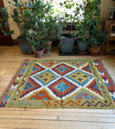 Kilim 4'x6' Rug