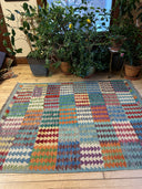 Kilim 5'x7' Rug
