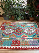 Kilim 5'x7' Rug