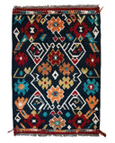 2.5'x 4' Kilim Rug