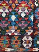 2.5'x 4' Kilim Rug