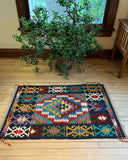 2.5'x 4' Kilim Rug