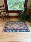 2.5'x 4' Kilim Rug 2