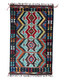 2.5'x 4' Kilim Rug